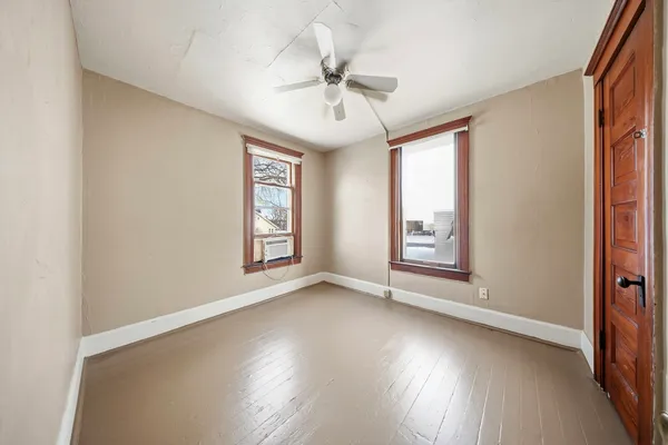 $94,900 | 108-110 East Iroquois Street, Freeport, IL 61032