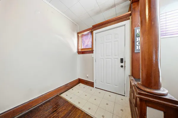 $94,900 | 108-110 East Iroquois Street, Freeport, IL 61032