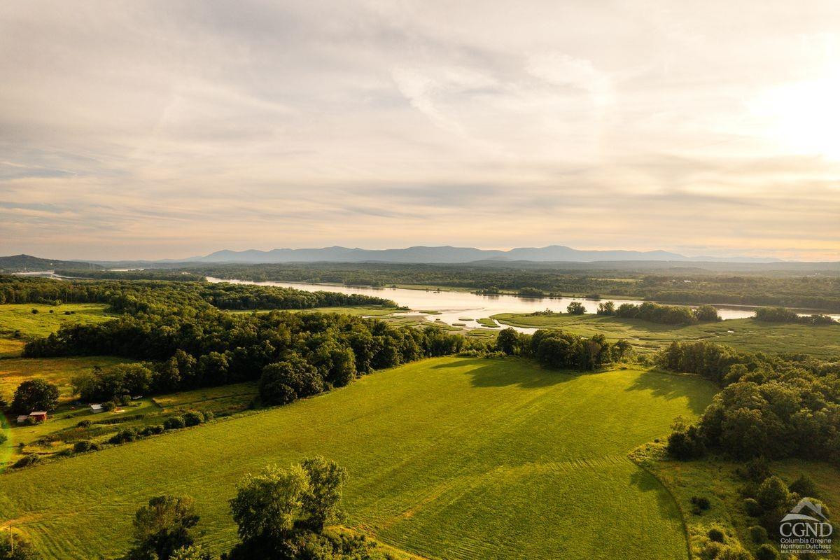 6881 Rod And Gun Road Hudson, NY 12534 - Photo 5 of 27 a view of an ocean from a balcony