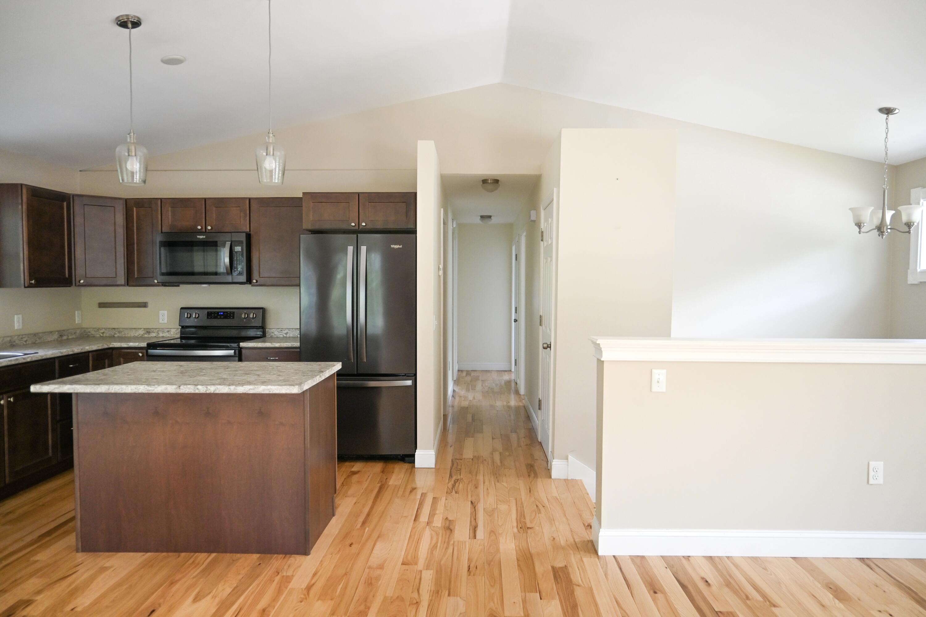 22 Cardinal Way Bangor, ME 04401 - Photo 6 of 20 DSC_0009