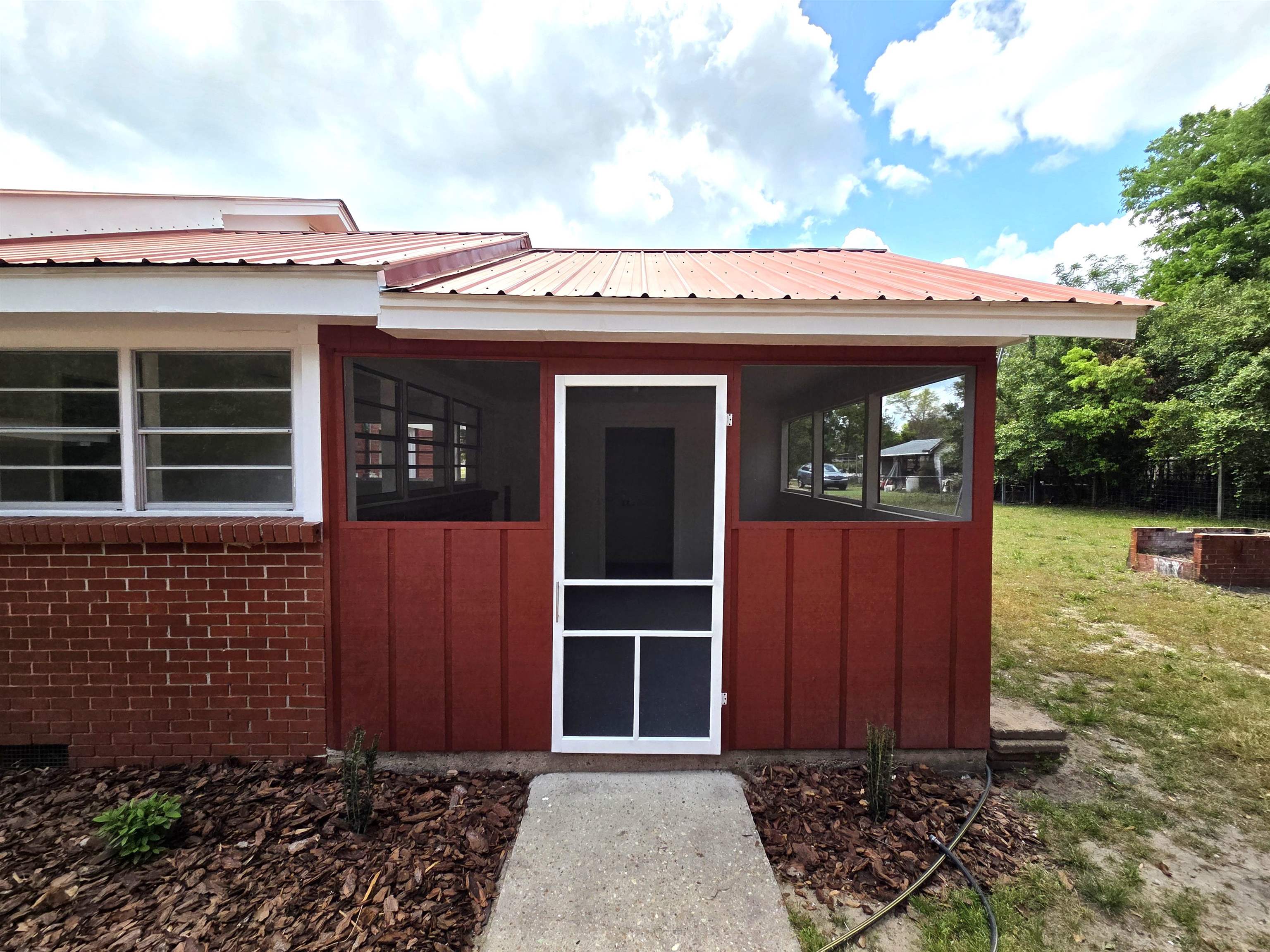 19285 Highway 12 Bristol, FL 32321 - Photo 23 of 25