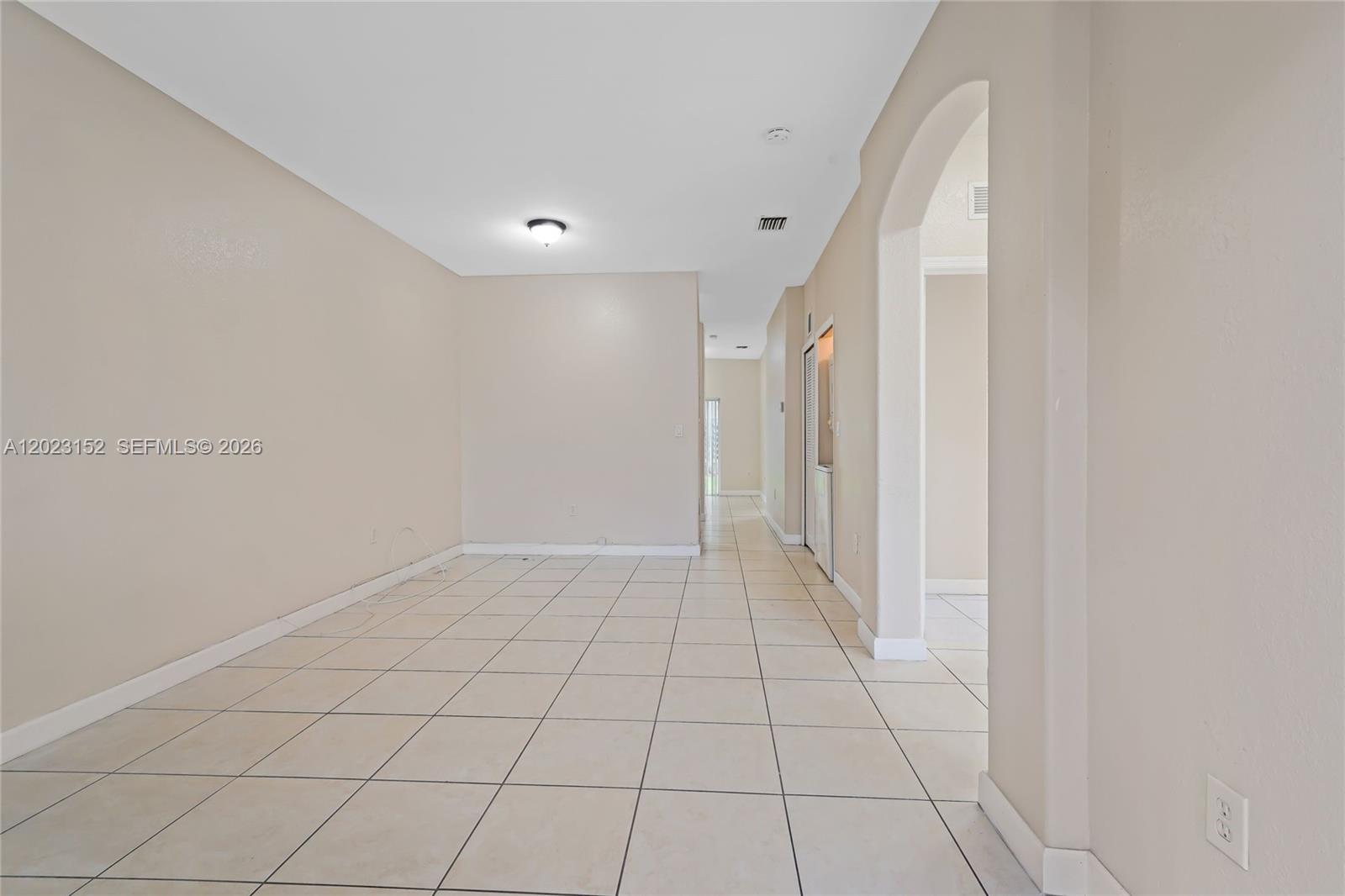 2524 Southeast 16th Road, Unit 100 Homestead, FL 33035 - Photo 5 of 31