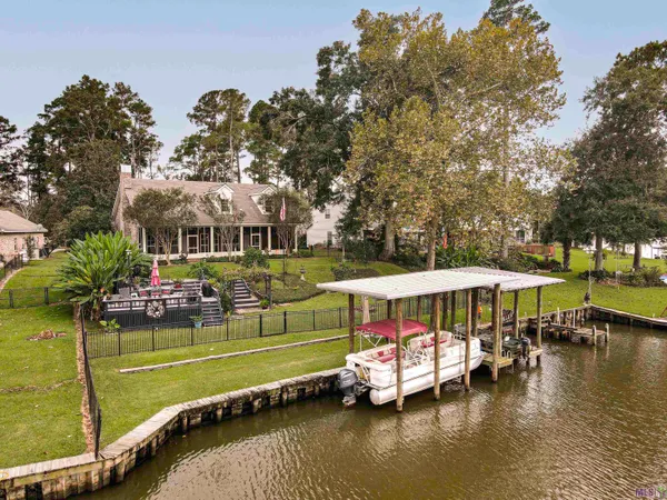 $469,900 | 17534 Summerfield Road North, Prairieville, LA 70769