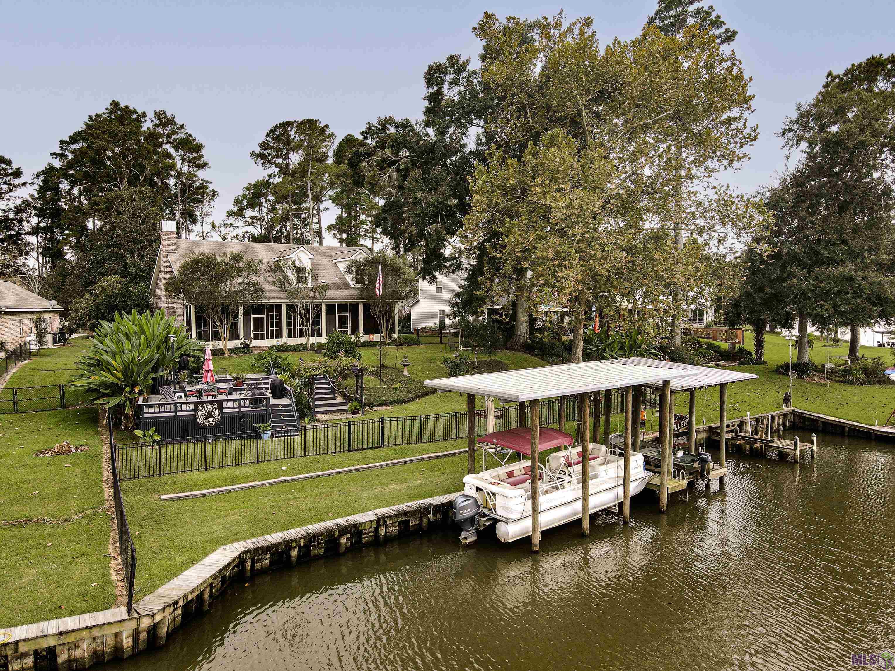 17534 Summerfield Road North Prairieville, LA 70769 - Photo 3 of 53