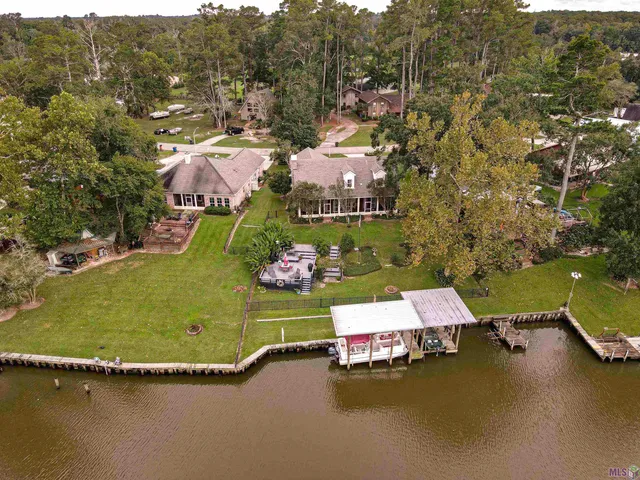 $479,999 | 17534 Summerfield Road North, Prairieville, LA 70769