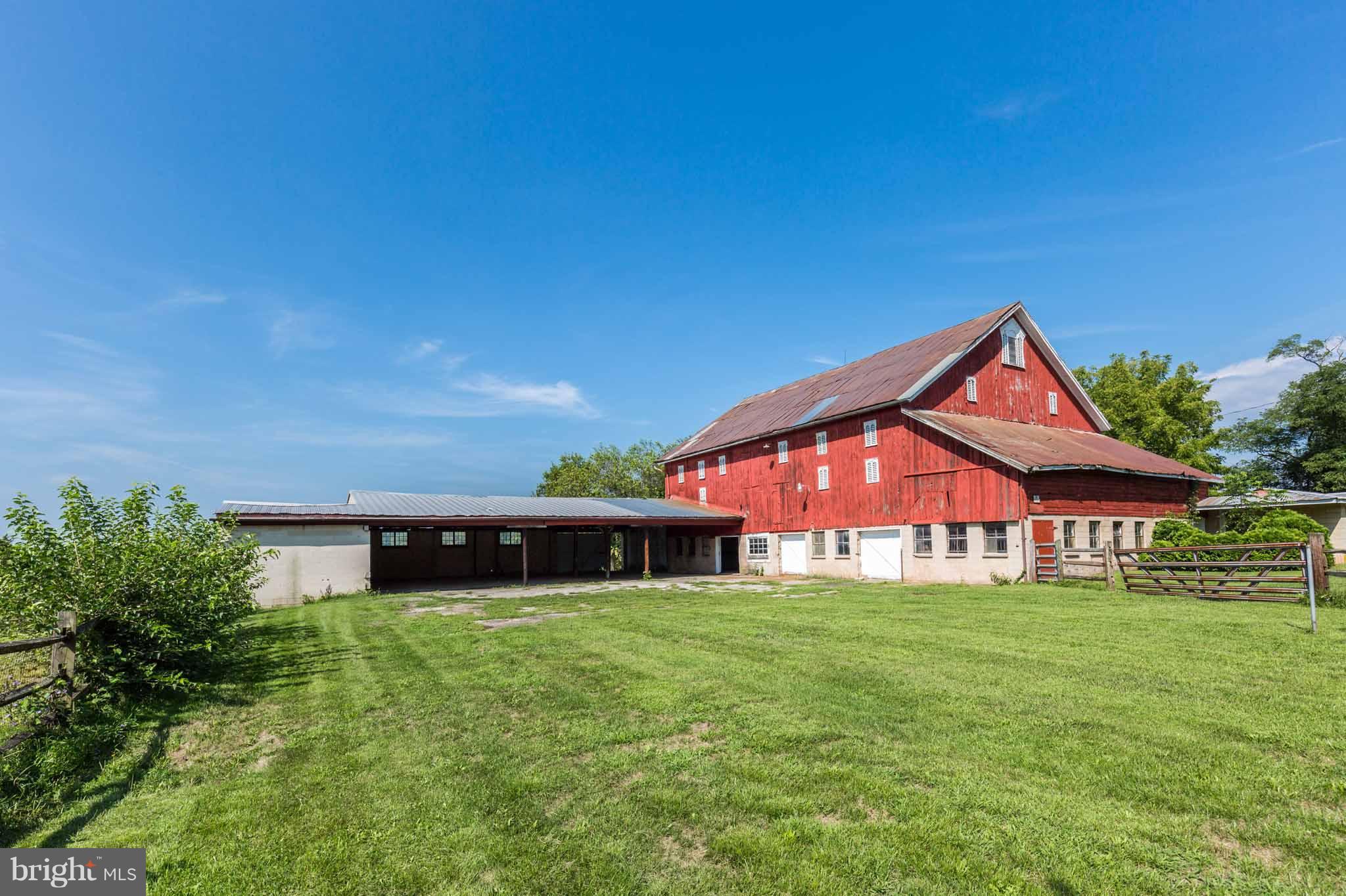 3920 Bullfrog Road Taneytown, MD 21787 - Photo 5 of 30 Bank Barn with Overhead storage