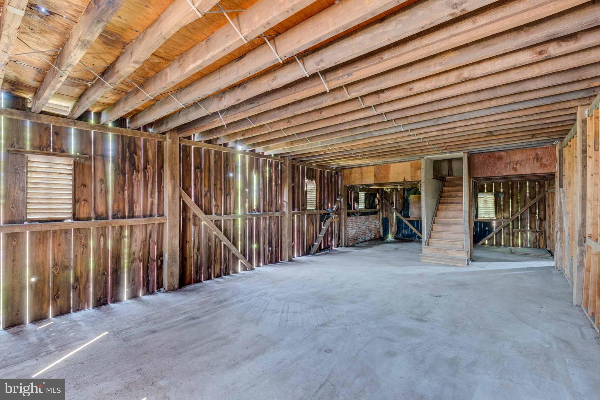 3920 Bullfrog Road Taneytown, MD 21787 - Photo 8 of 30 Storage area
