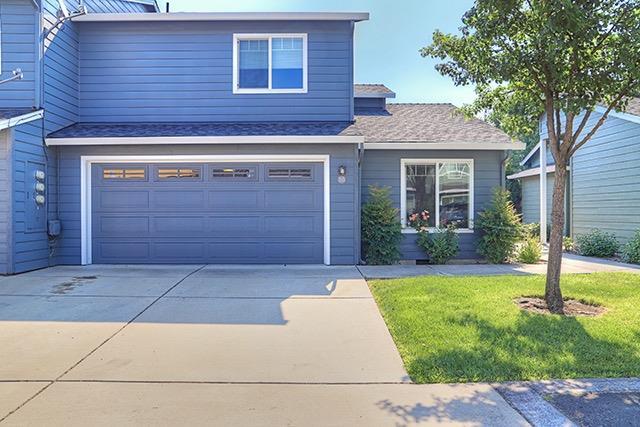 355 Live Oak Loop Central Point, OR 97502 - Photo 2 of 20 Additional Photo