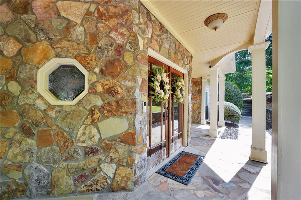 1010 Little River Way Alpharetta, GA 30004 - Photo 5 of 48