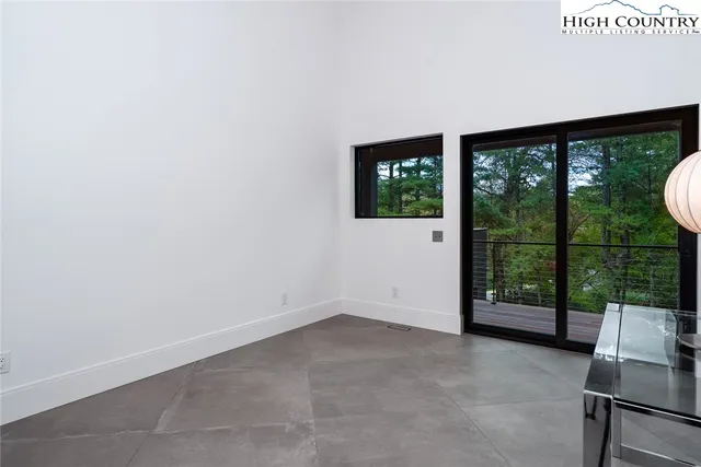 a bathroom with a toilet