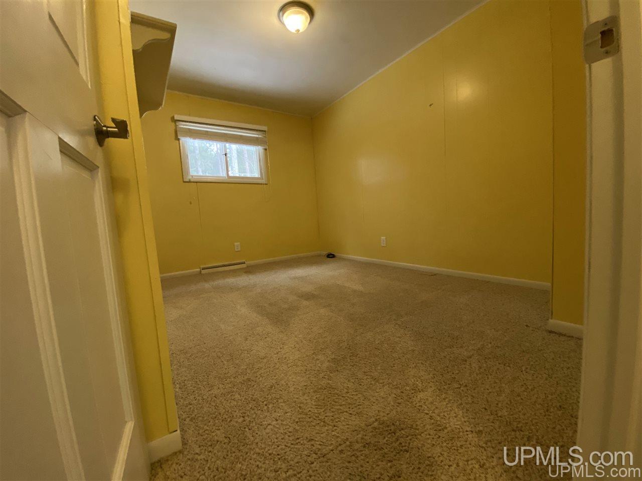 290 Riverside Road Marquette, MI 49855 - Photo 9 of 22 Gallery Image 9
