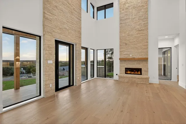 $1,495,000 | 400 Emerald Way, Horseshoe Bay, TX 78657