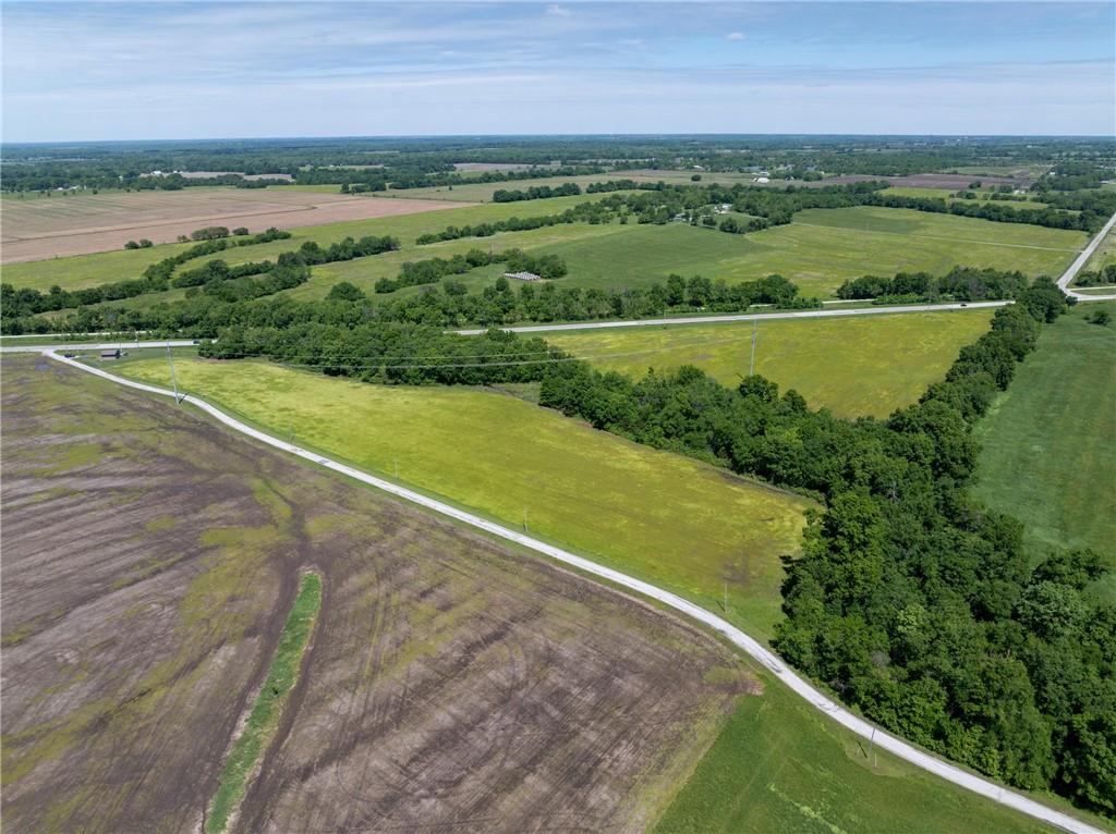 75 Northeast 254p Road Clinton, MO 64735 - Photo 7 of 21