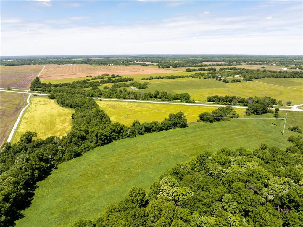 75 Northeast 254p Road Clinton, MO 64735 - Photo 8 of 21