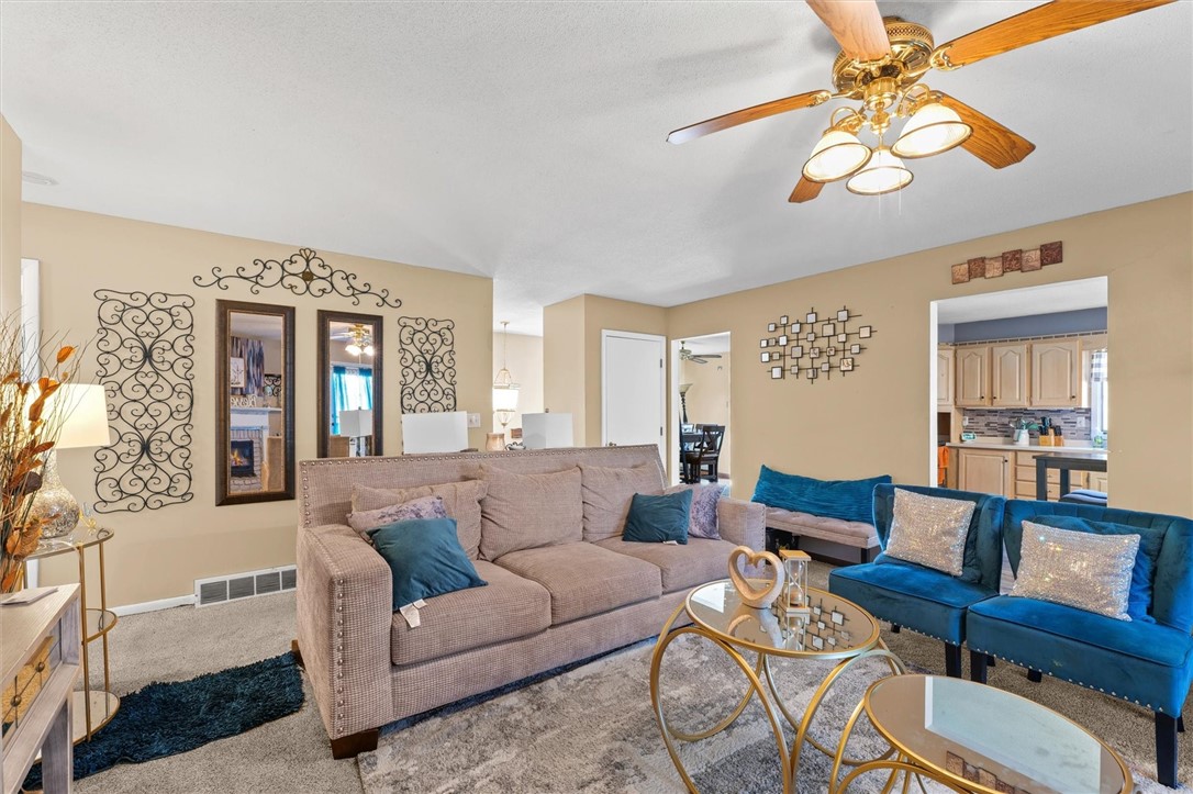 1118 Linden Court Decatur, IL 62522 - Photo 5 of 20