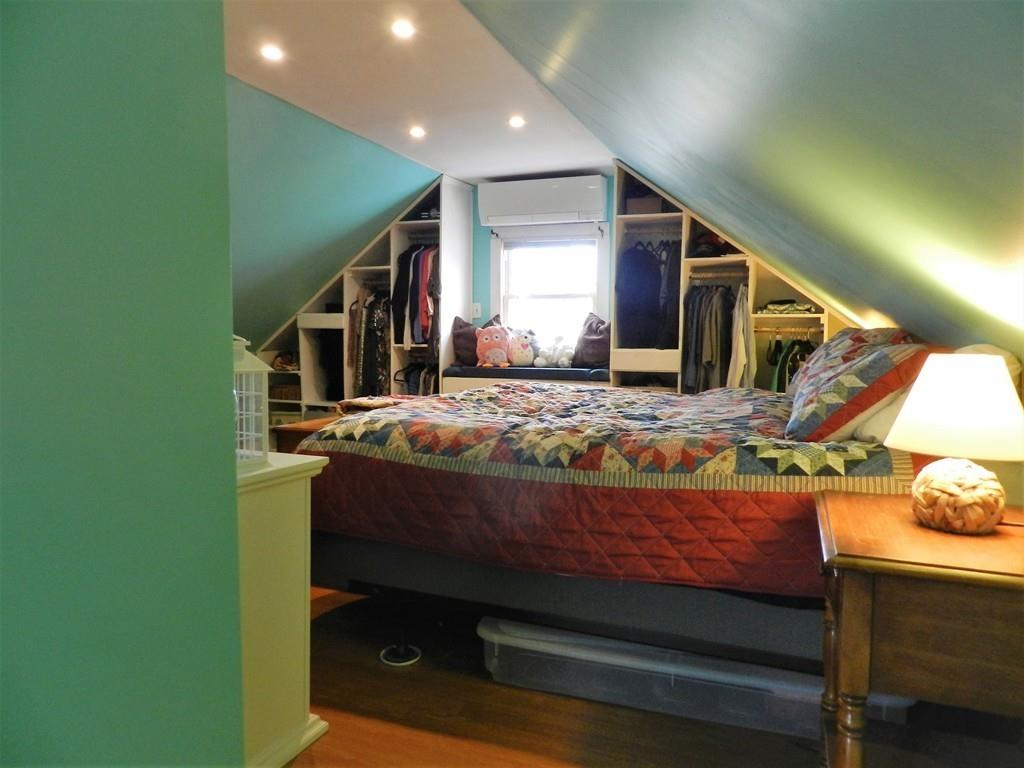 875 Wilbraham Road Springfield, MA 01109 - Photo 19 of 34