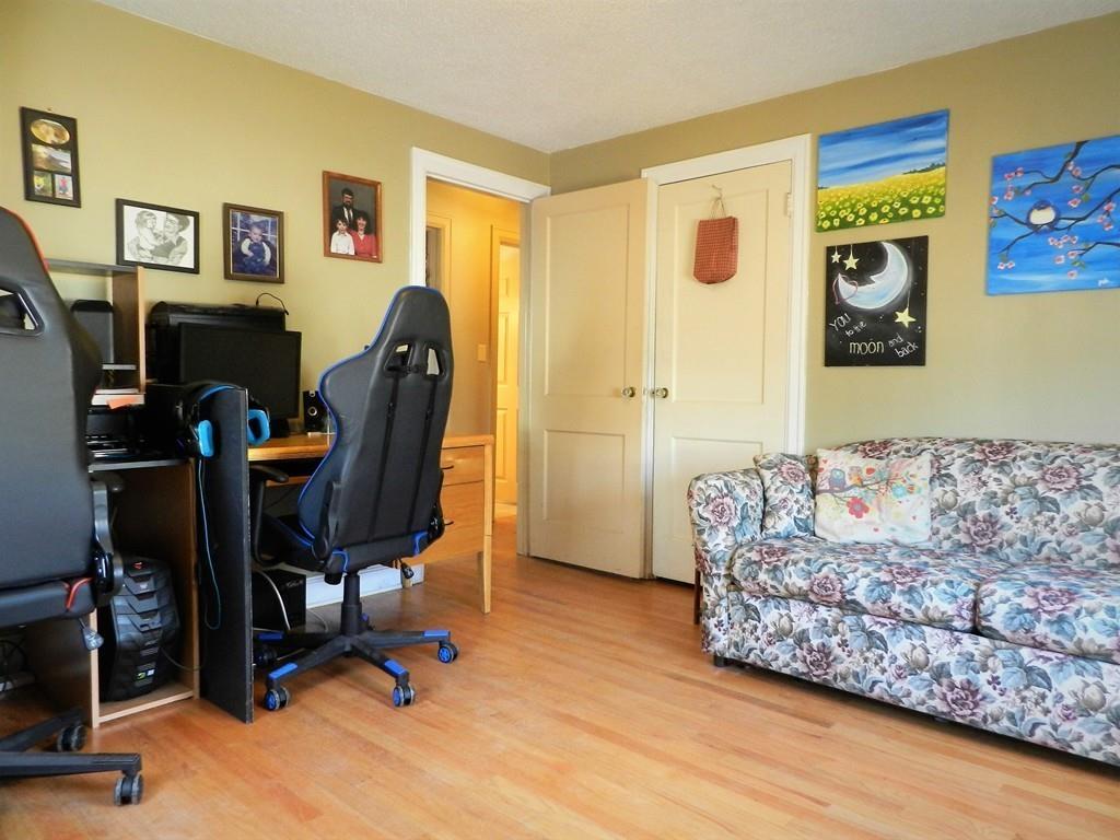 875 Wilbraham Road Springfield, MA 01109 - Photo 8 of 34