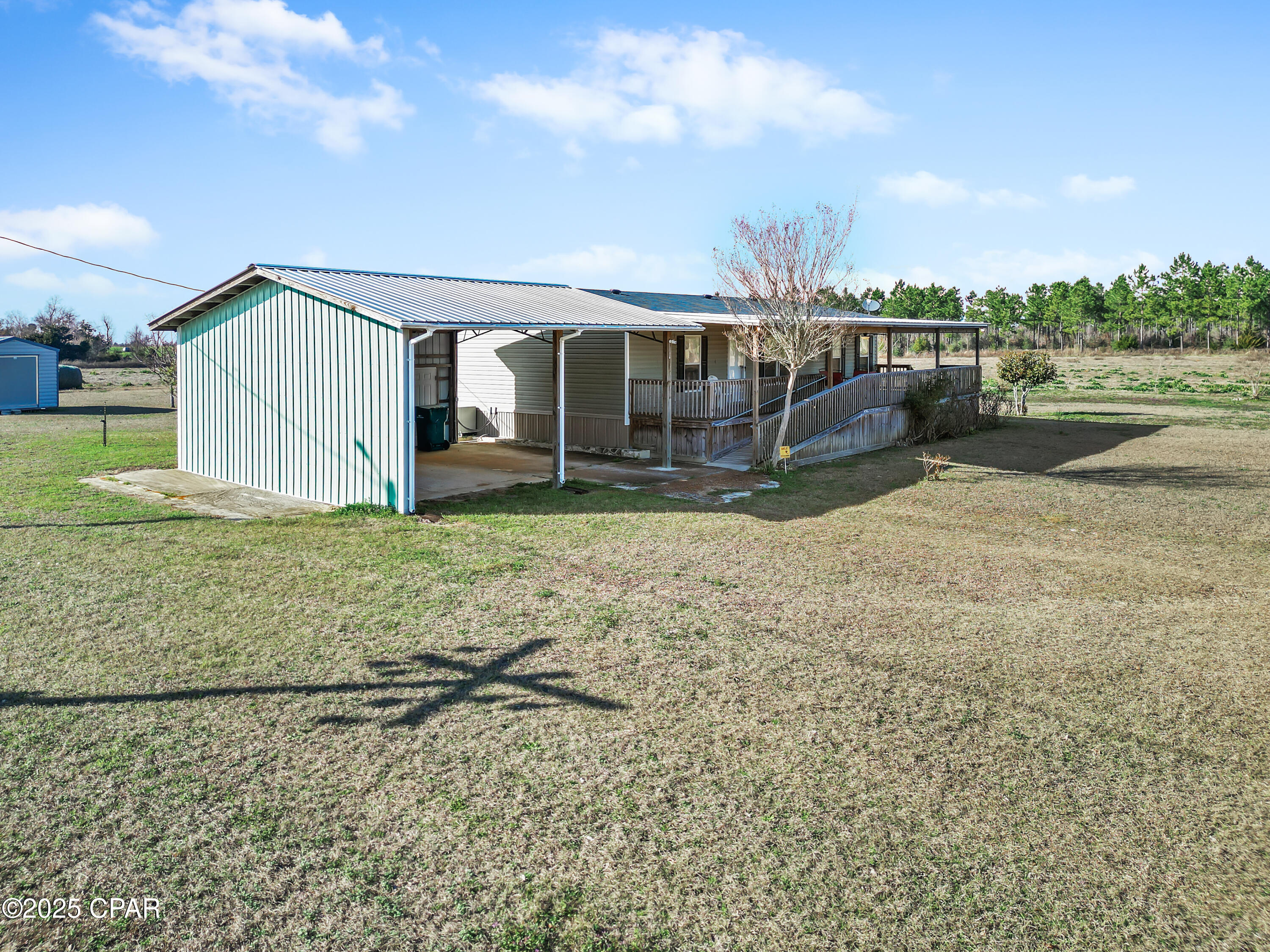 731 Redlevel Loop Marianna, FL 32448 - Photo 20 of 50 Gallery Image 20