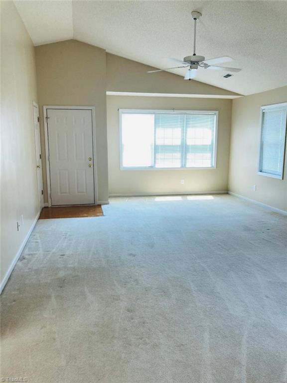 1105 Raleigh Court High Point, NC 27262 - Photo 4 of 15 Gallery Image 4