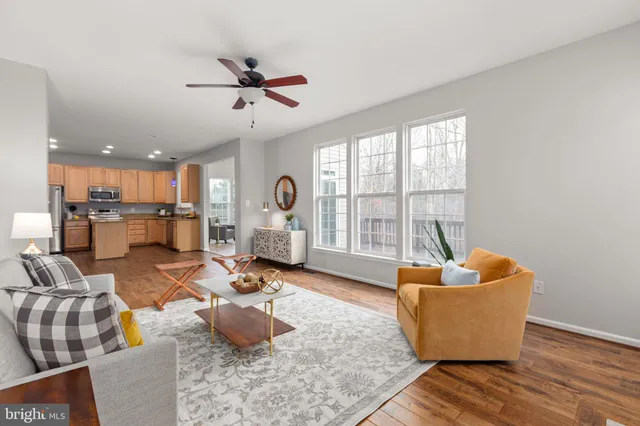 $539,900 | 6902 South Dewey Court, Fredericksburg, VA 22407