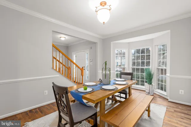 $539,900 | 6902 South Dewey Court, Fredericksburg, VA 22407