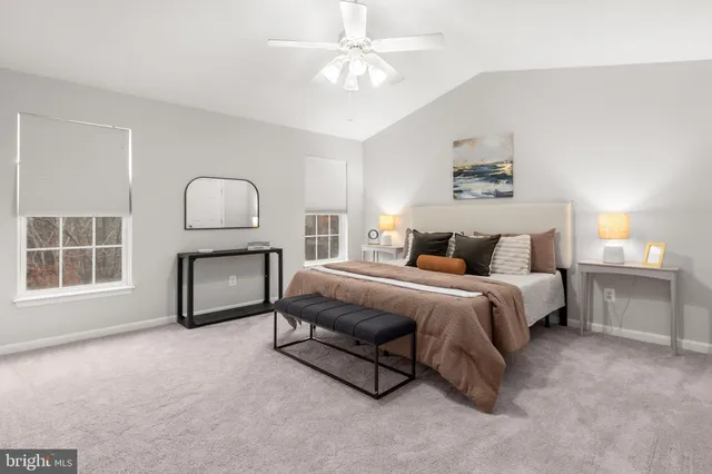 $539,900 | 6902 South Dewey Court, Fredericksburg, VA 22407