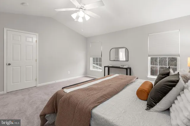 $539,900 | 6902 South Dewey Court, Fredericksburg, VA 22407