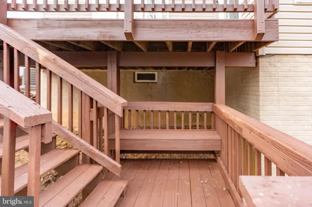 $539,900 | 6902 South Dewey Court, Fredericksburg, VA 22407