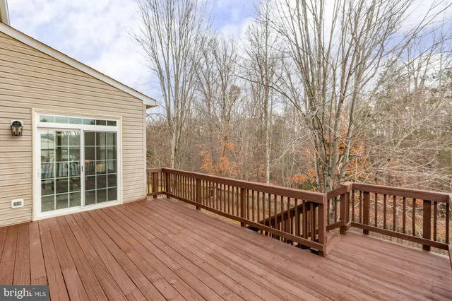 $539,900 | 6902 South Dewey Court, Fredericksburg, VA 22407