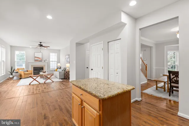 $539,900 | 6902 South Dewey Court, Fredericksburg, VA 22407