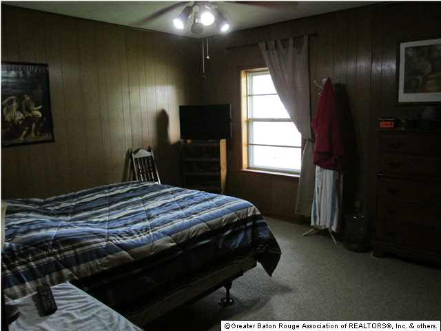 8777 Lockhart Road Denham Springs, LA 70726 - Photo 14 of 19
