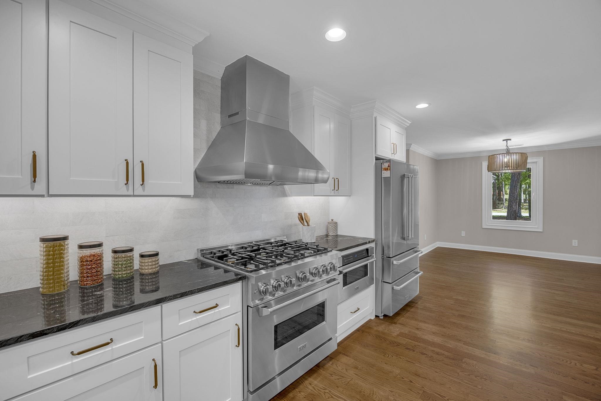 128 Edgecombe Road Spartanburg, SC 29307 - Photo 14 of 50