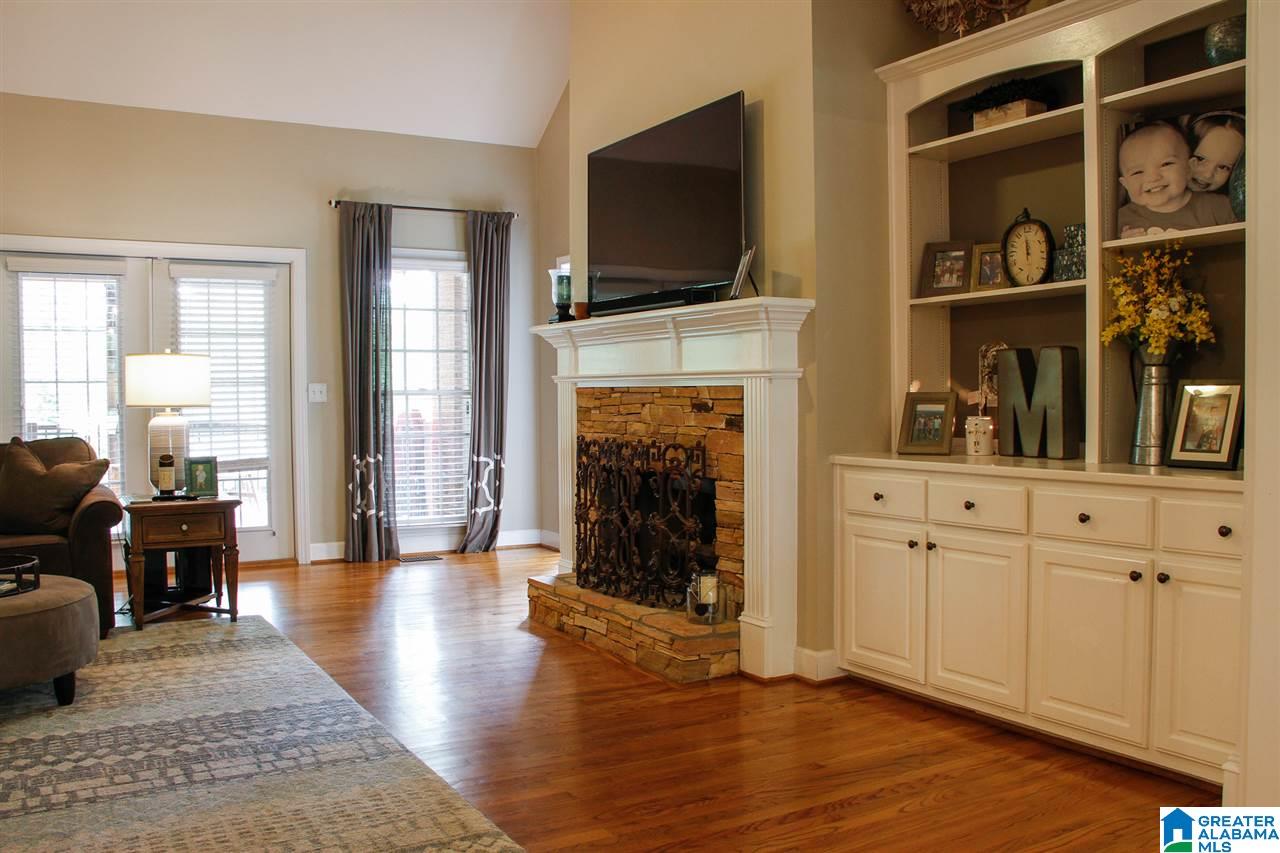 44 Thornwood Road Oxford, AL 36203 - Photo 11 of 50