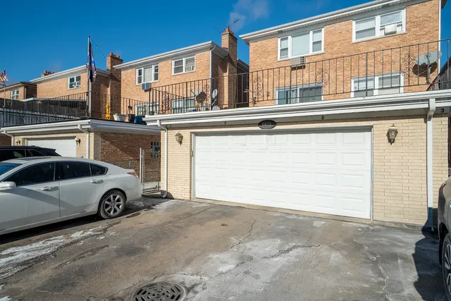 a view of parking area