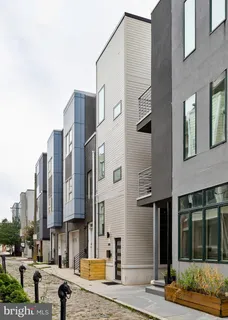 $575,000 | 858 North Leithgow Street, Philadelphia, PA 19123