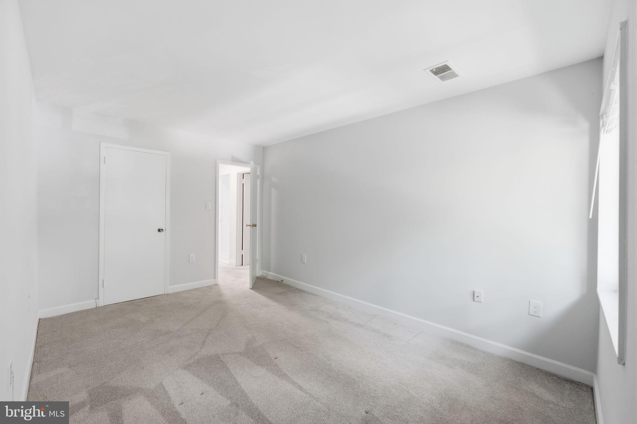 1558 Northgate Square, Unit 32B Reston, VA 20190 - Photo 16 of 24