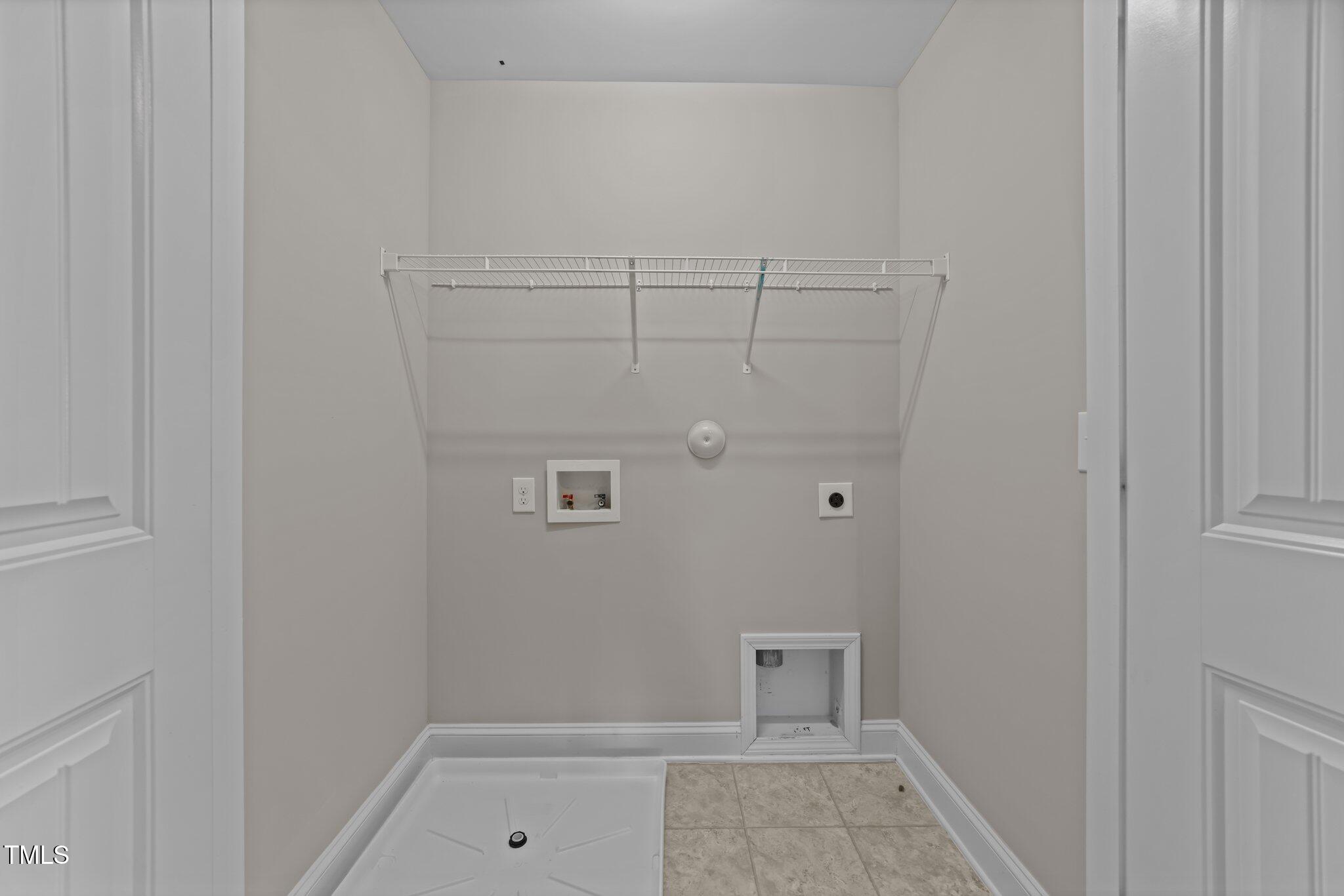 2624 Shepherd Valley Street Raleigh, NC 27610 - Photo 24 of 35 24-web-or-mls-3D5A9231