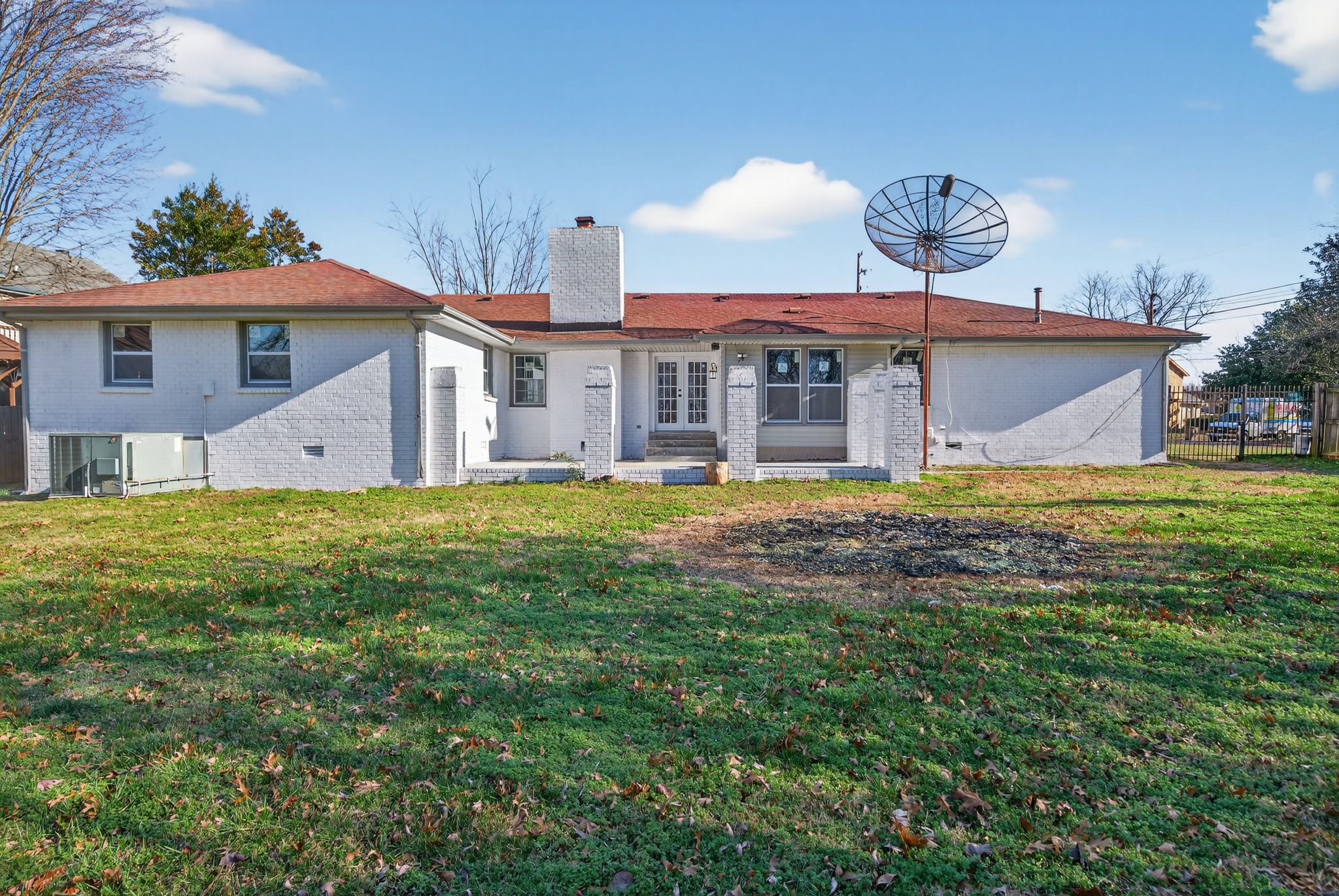 200 Upwind Court Nashville, TN 37217 - Photo 46 of 49 a large tree in front of a house