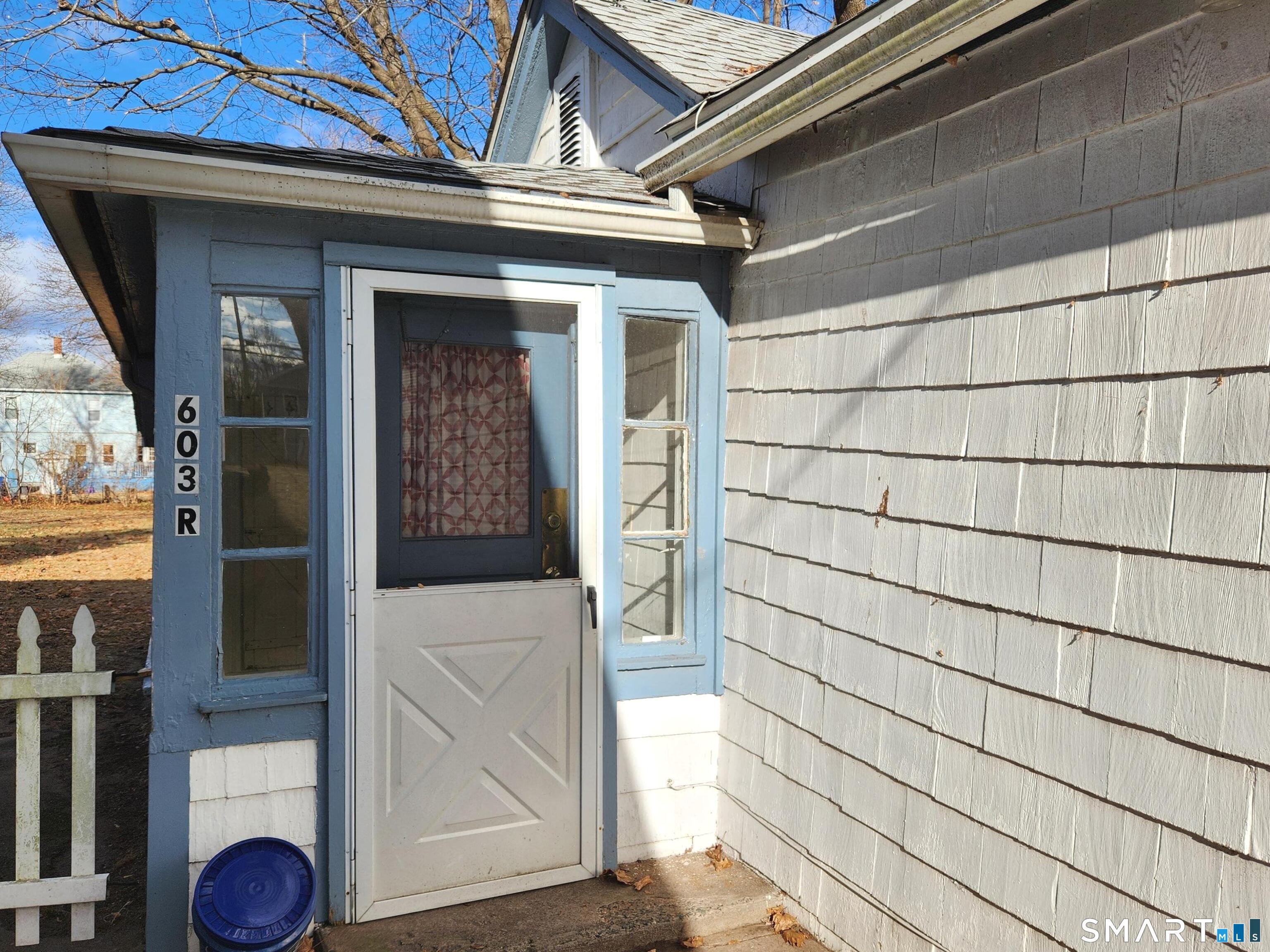 603 R Center Street Manchester, CT 06040 - Photo 3 of 16