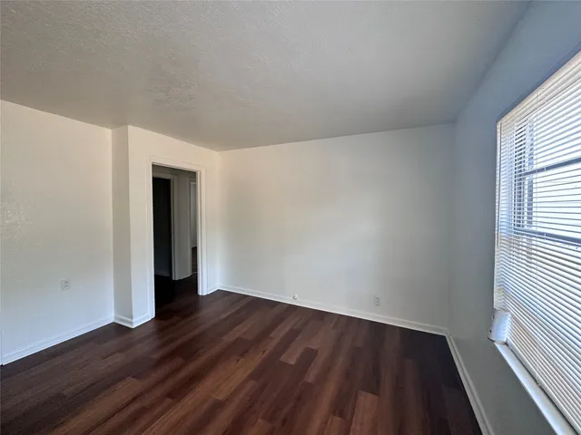 $205,000 | 1208 7th Avenue North, Texas City, TX 77590