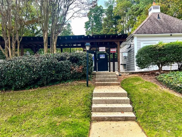 $169,999 | 6379 Wedgeview Court, Tucker, GA 30084