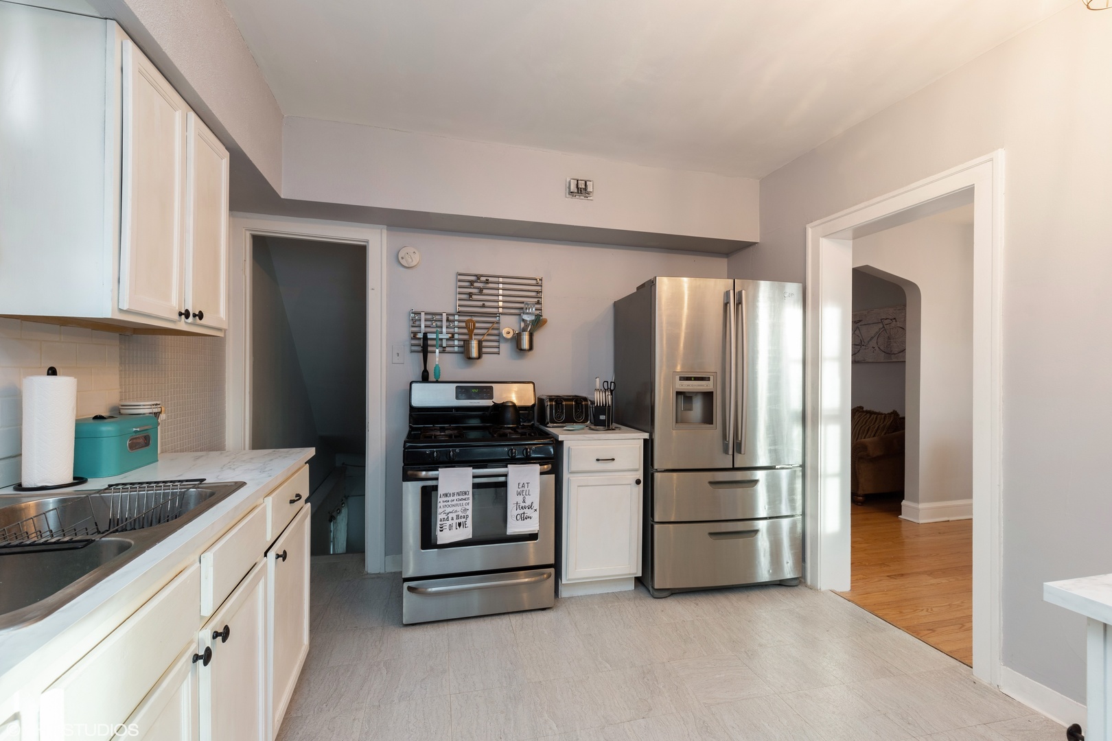 3626 Maple Avenue Berwyn, IL 60402 - Photo 5 of 11
