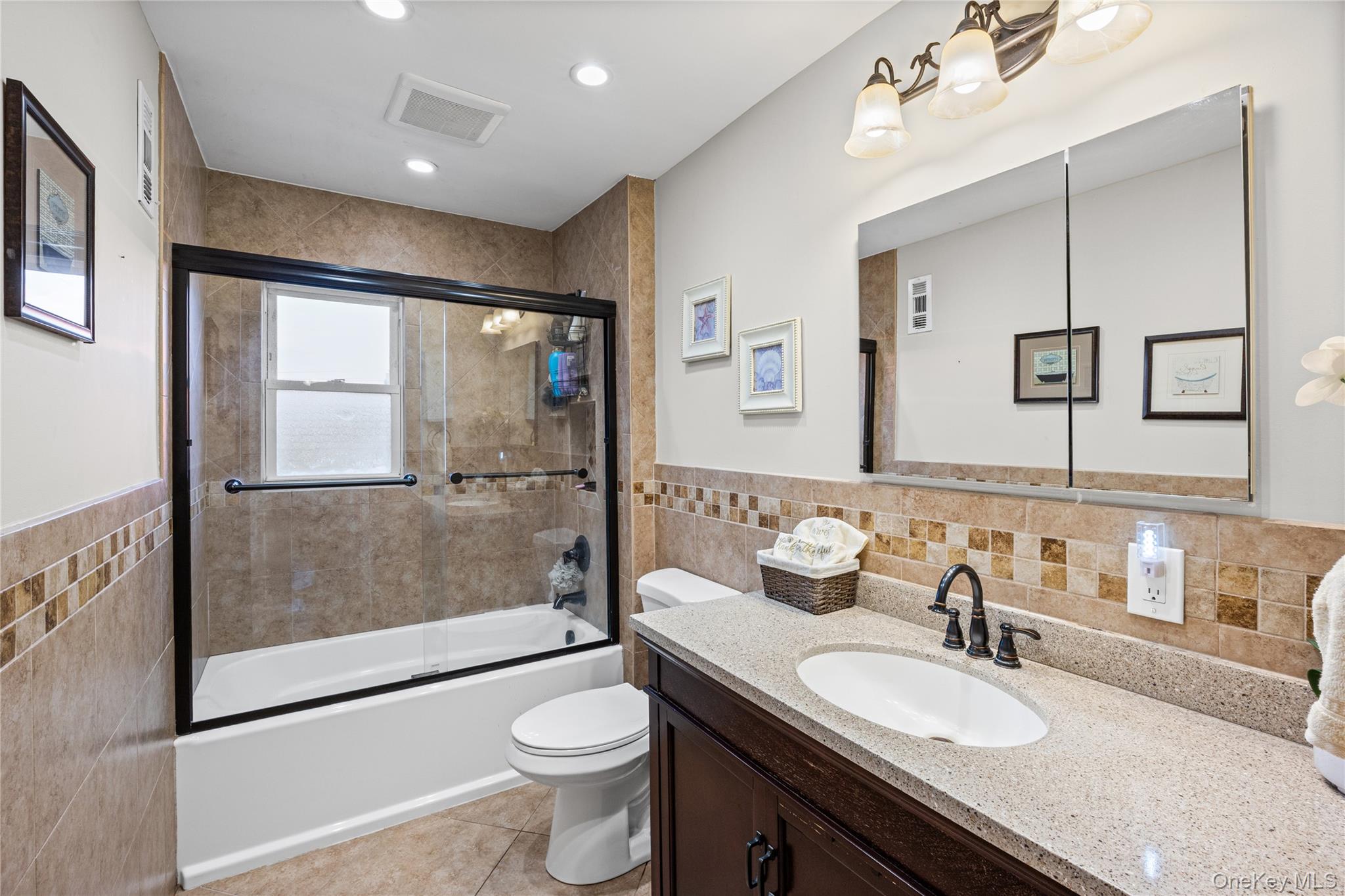 3530 Long Beach Road, Unit 27 Oceanside, NY 11572 - Photo 15 of 32