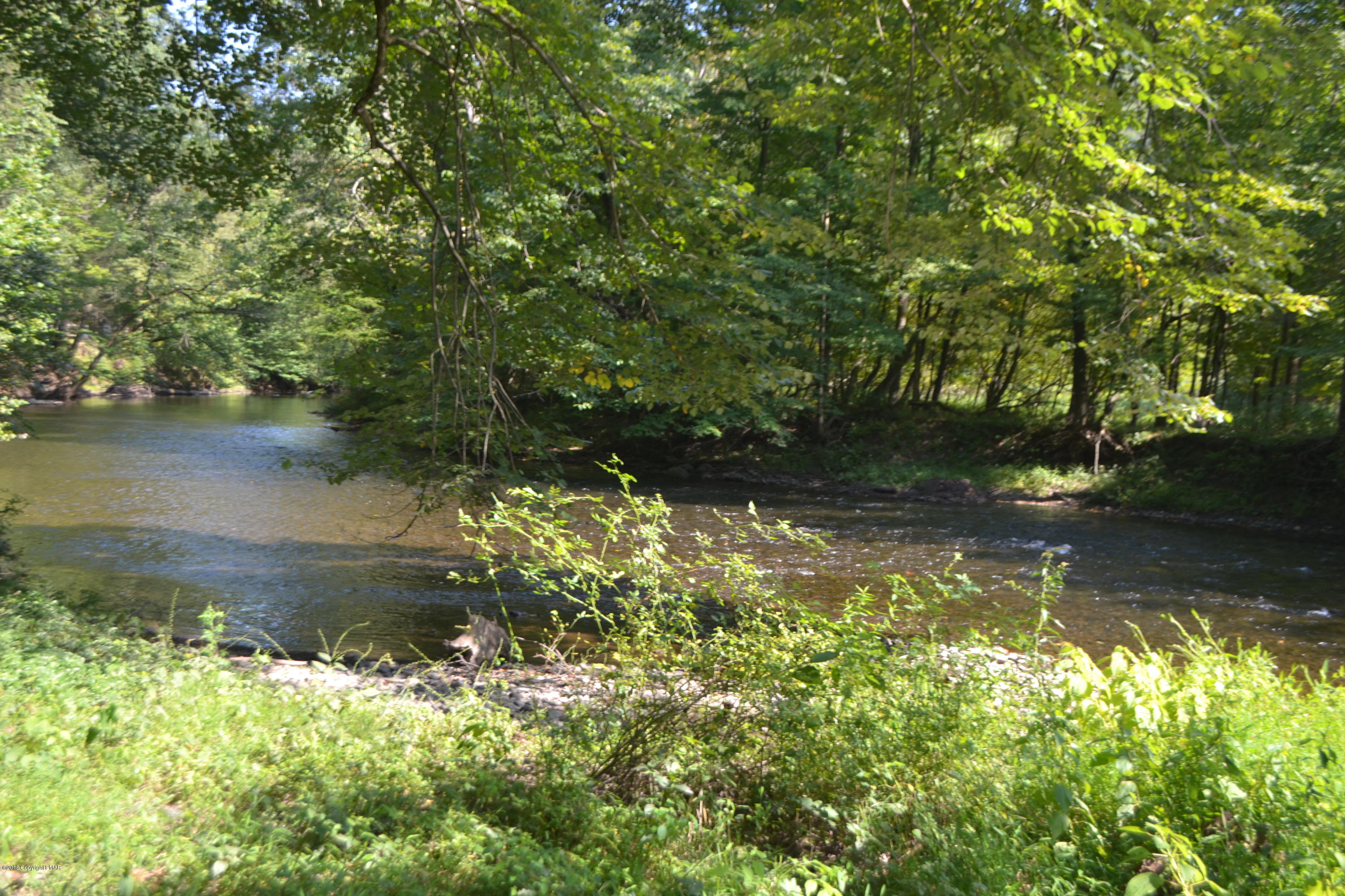 302 Norton Road Stroudsburg, PA 18360 - Photo 16 of 73 Stream