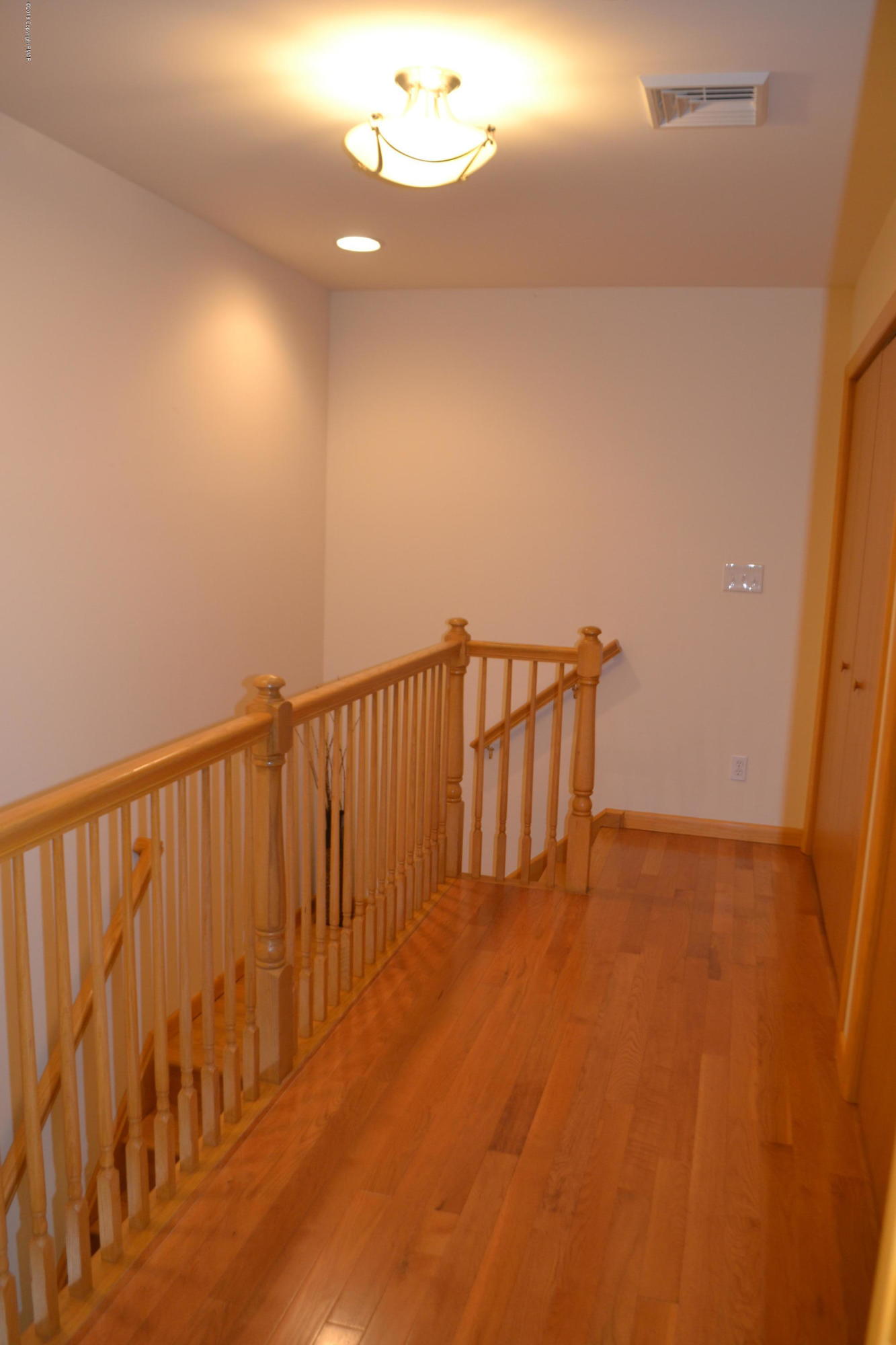 302 Norton Road Stroudsburg, PA 18360 - Photo 50 of 73 Master Bedroom Landing