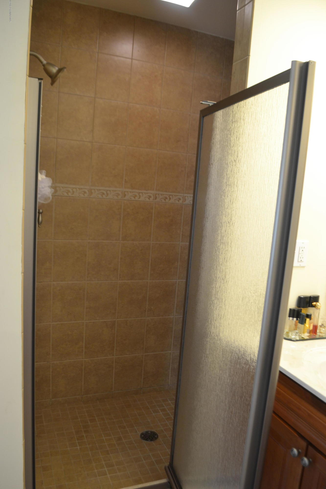 302 Norton Road Stroudsburg, PA 18360 - Photo 61 of 73 Master Bath Shower