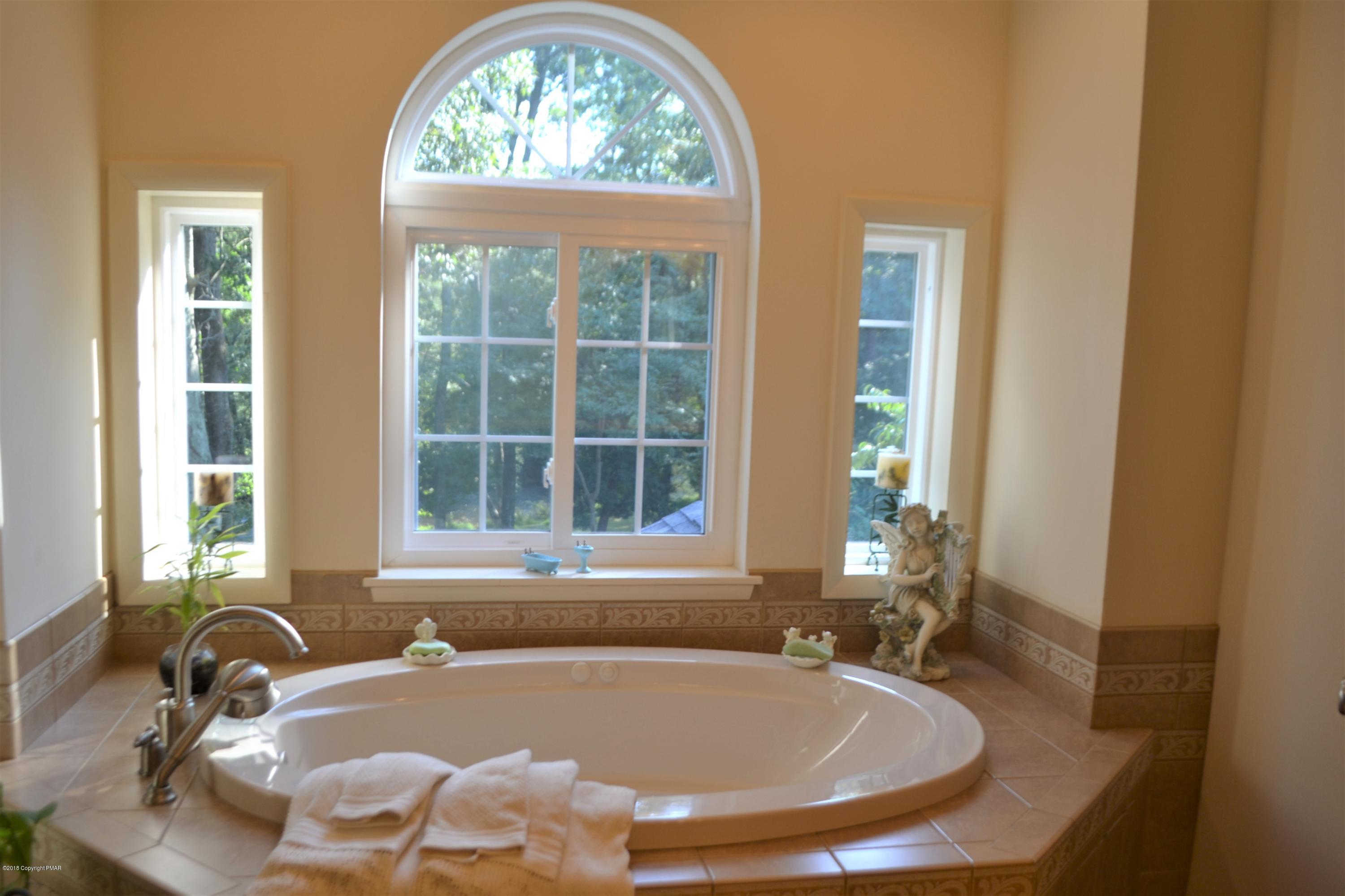302 Norton Road Stroudsburg, PA 18360 - Photo 63 of 73 DSC_0233
