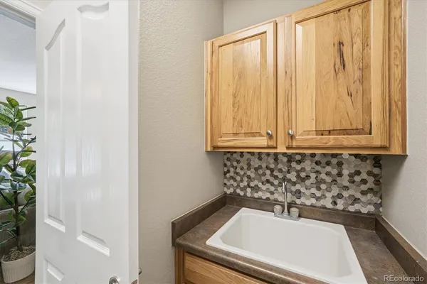 $775,000 | 2714 Middlebury Drive, Highlands Ranch, CO 80126