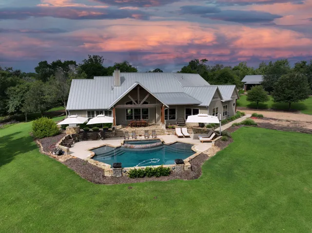 $1,790,000 | 39577 Mesquite, Hempstead, TX 77445