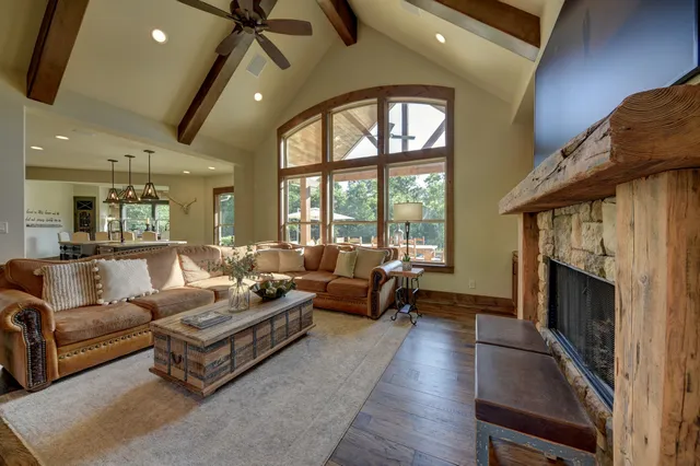 $1,790,000 | 39577 Mesquite, Hempstead, TX 77445